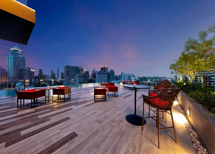 Hotel Novotel Sukhumvit 4 4*