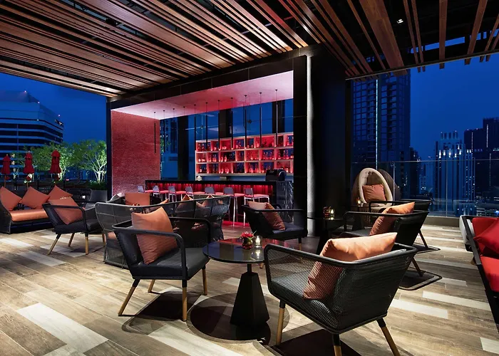 Hotel Novotel Sukhumvit 4 4*