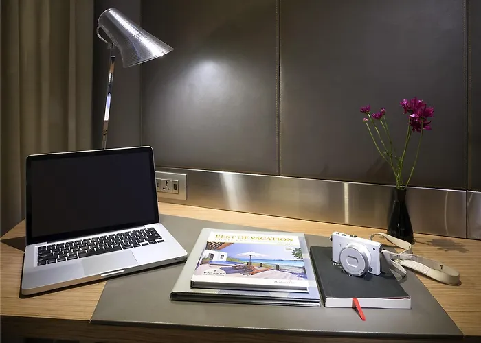 Novotel Sukhumvit 4 4*