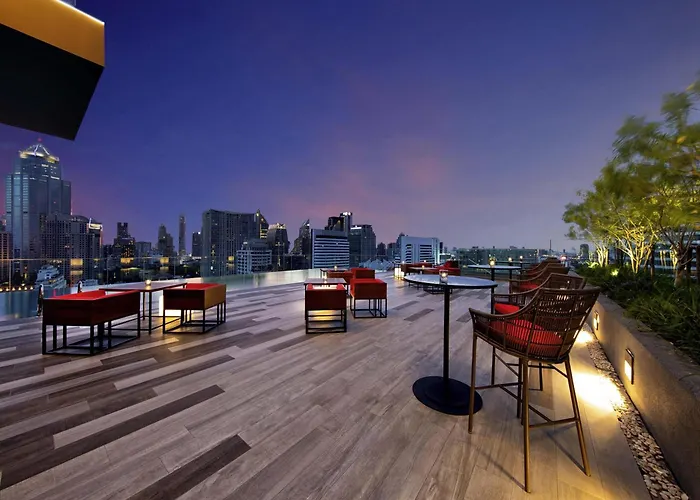 Novotel Sukhumvit 4 Hotel 4*