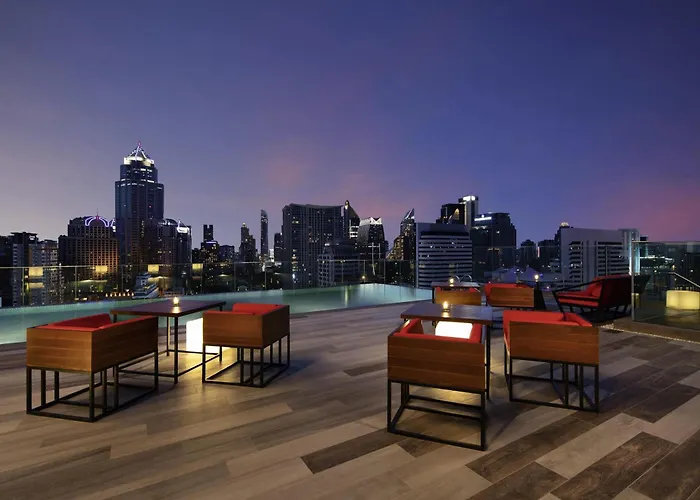 Hotel Novotel Sukhumvit 4 4*