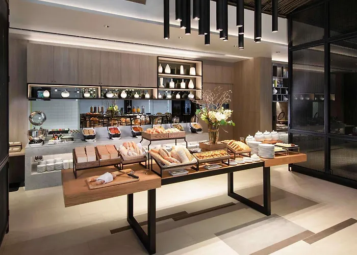 Hotel Novotel Sukhumvit 4 4*