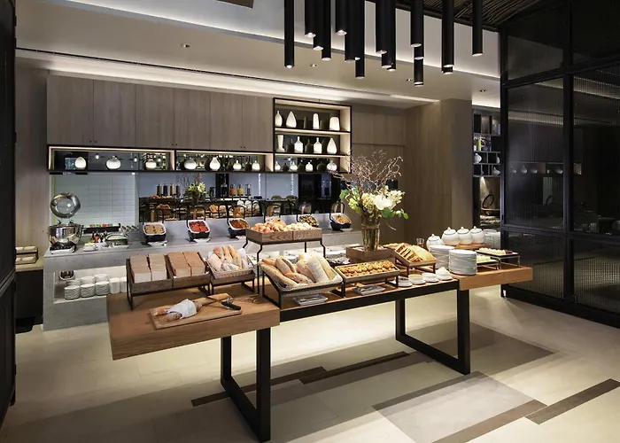 Hotel Novotel Sukhumvit 4 4*