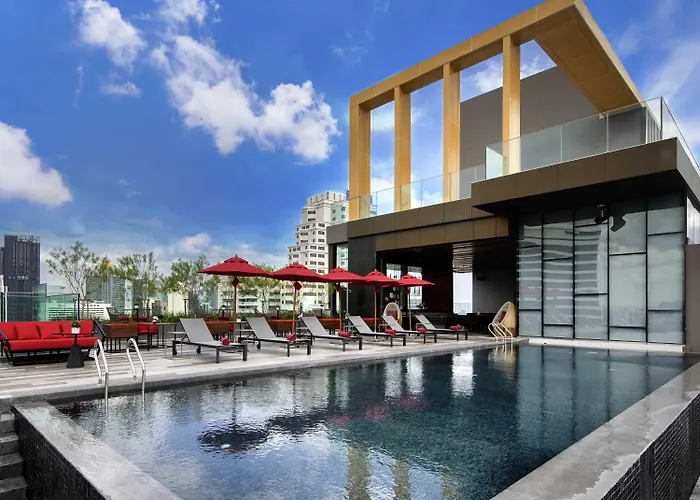 Novotel Sukhumvit 4 4*
